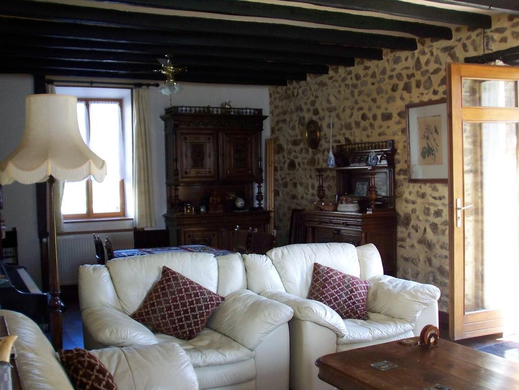 La Chataigne Doree Saint-Pierre-de-Fursac Экстерьер фото
